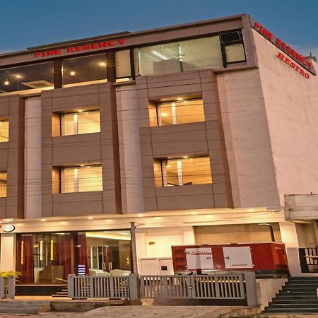 Pine Regency - Aravali'S Peak View Hotel Udaipur Ngoại thất bức ảnh
